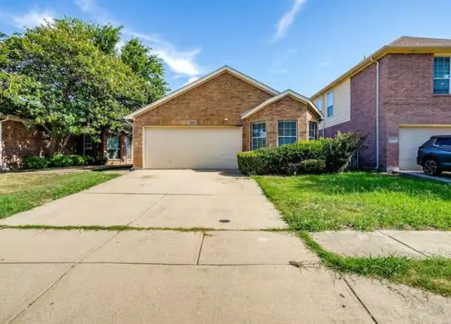 Property at 1253 Kielder Cir, Fort Worth, TX, 76134, 4 beds, 2 baths, [object Object]