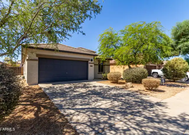 Property at 11609 W Lincoln St, Avondale, AZ, 85323, 4 beds, 2 baths, [object Object]