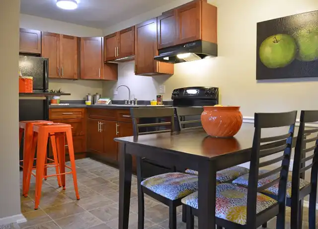 Property at 4158 Pompton Ct Unit A, Dayton, OH, 45405, 1 bed, 1 bath, [object Object]