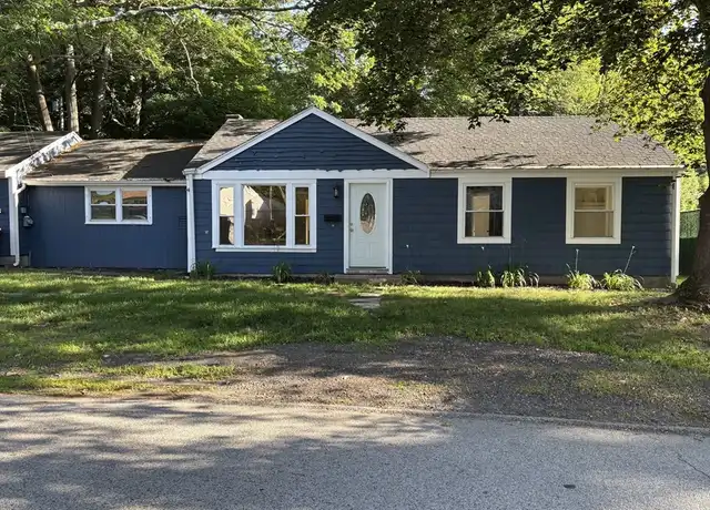 Property at 215 Jaffrey St Unit 1, Weymouth, MA, 02188, 4 beds, 1.5 baths, [object Object]