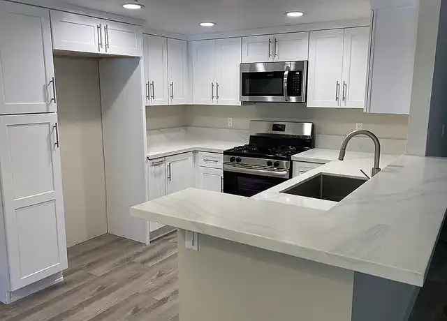 Property at Pioneer Villas - 370 Pioneer Dr, Glendale, CA, 91203, 2 beds, 2 baths, [object Object]