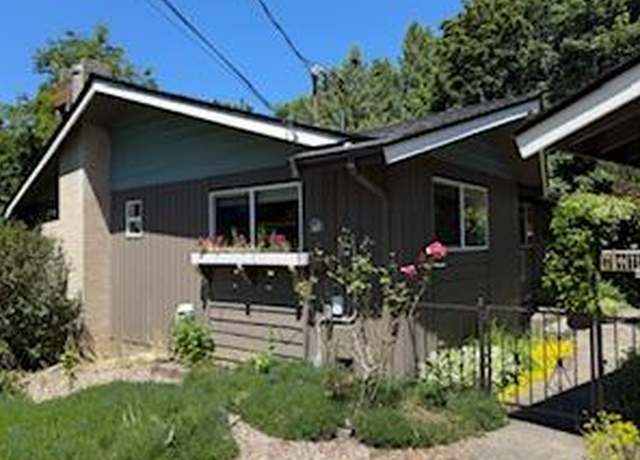 Photo of 26800 Edgewater Blvd NW, Poulsbo, WA 98370