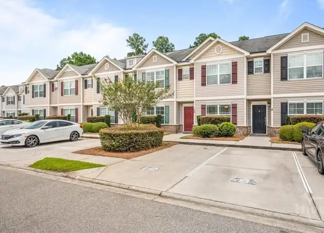 Property at 10 Winter Lake Cir, Savannah, GA, 31407, 2 beds, 2.5 baths, [object Object]