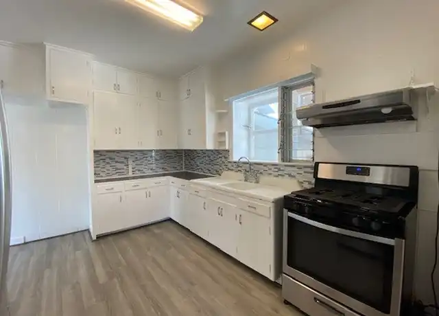 Property at 327 Puuhue Pl, Honolulu, HI, 96817, 2 beds, 1 bath, [object Object]