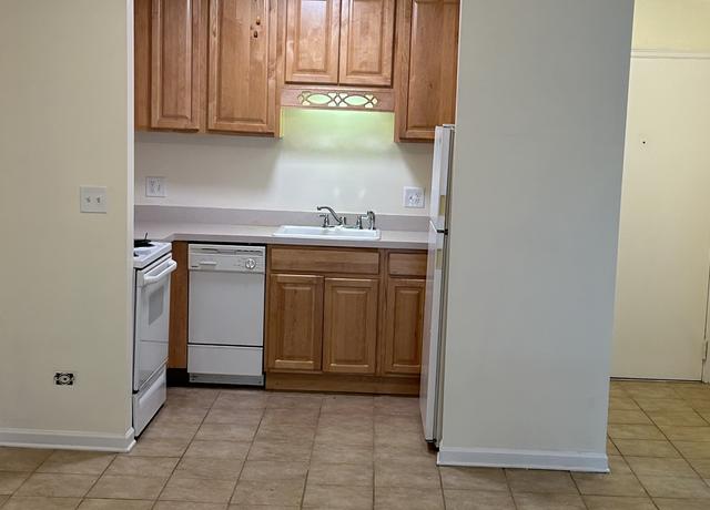 Photo of 310 Lathrop Ave #407, Forest Park, IL 60130