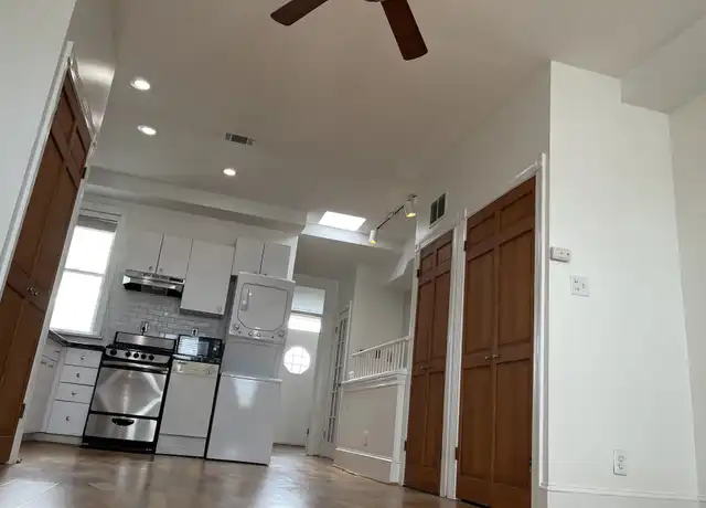 Property at 1610 S 11th St Unit 3rd floor, Philadelphia, PA, 19148, 1 bed, 1 bath, [object Object]