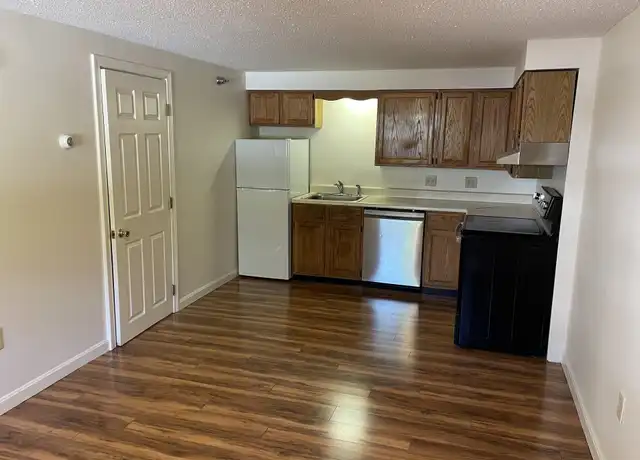 Property at 844 State St Unit 57, Bangor, ME, 04401, 1 bed, 1 bath, [object Object]