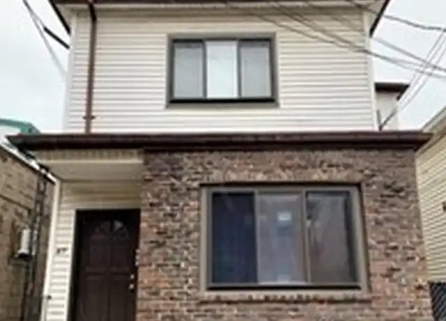 Property at 87 Broadway Unit 3, Chelsea, MA, 02150, 1 bed, 1 bath, [object Object]