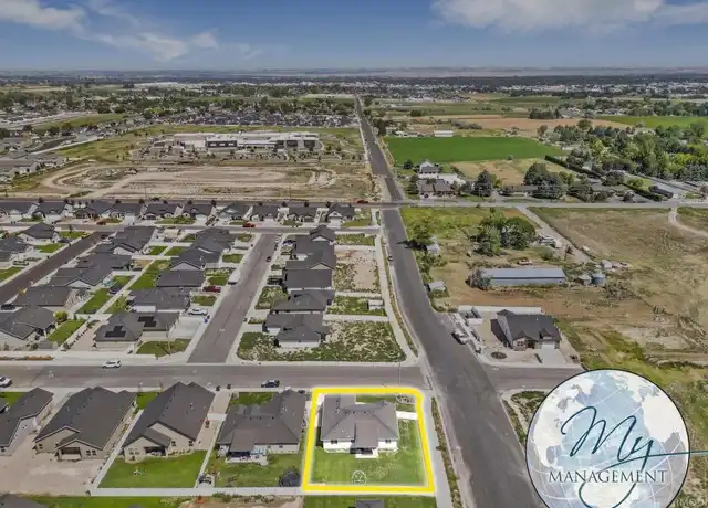 Property at 492 April Ave, Twin Falls, ID, 83301, 4 beds, 2 baths, [object Object]