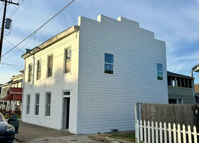 Property at 609 E 2nd St, Maysville, KY, 41056, 4 beds, 2 baths, [object Object]