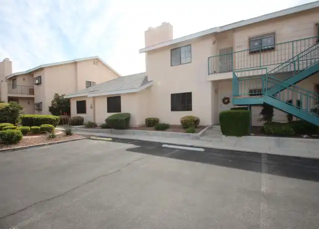 Property at 2848 Bluebonnet Dr, Henderson, NV, 89074, 2 beds, 2 baths, [object Object]