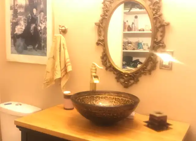 Property at 3337 N Kenwood Ave, Indianapolis, IN, 46208, 1 bed, 1 bath, [object Object]