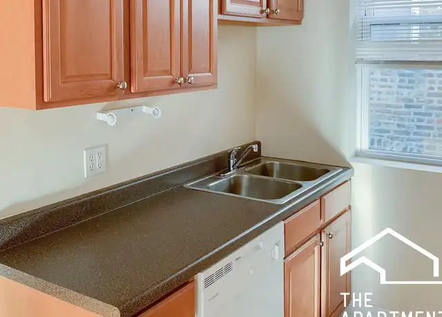Property at 859 W Cornelia Ave Unit 3S, Chicago, IL, 60657, 2 beds, 1 bath, [object Object]