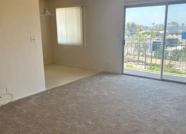 Property at 2210 3rd St Unit 310, Santa Monica, CA, 90405, 1 bed, 1 bath, [object Object]