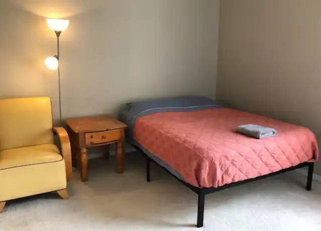 Property at 2000 Cimmaron Ash Way Unit Spacious Bedroom, Apopka, FL, 32703, 1 bed, 1 bath, [object Object]