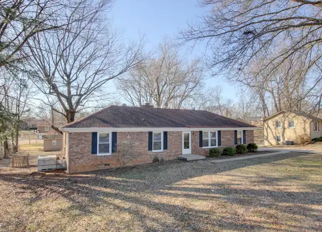Property at 1585 Elberta Dr, Clarksville, TN, 37042, 3 beds, 1.5 baths, [object Object]