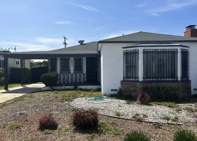 Property at 10045 S St Andrews Pl, Los Angeles, CA, 90047, 1 bed, 1 bath, [object Object]
