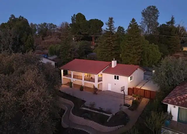 Property at 5619 Colodny Dr, Agoura Hills, CA, 91301, 3 beds, 2.5 baths, [object Object]