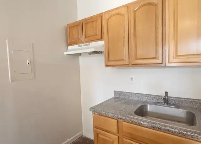 Property at 506 S Broadway Unit 4C, Yonkers, NY, 10705, 2 beds, 1 bath, [object Object]