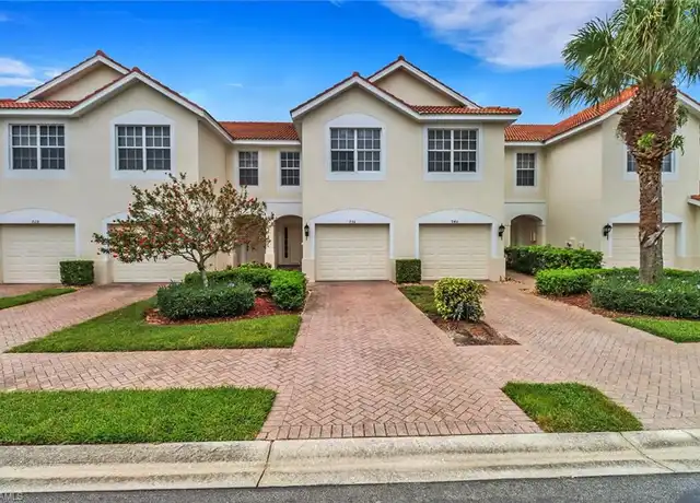 Property at 936 Hampton Cir #86, Naples, FL, 34105, 3 beds, 2.5 baths, [object Object]