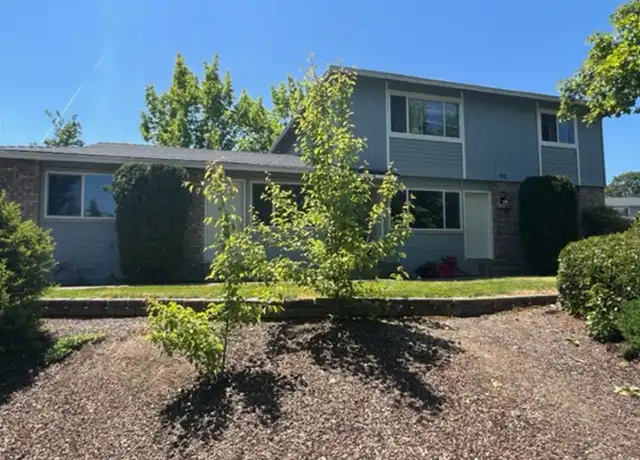 Property at 192 S Church St Unit A, Phoenix, OR, 97535, 2 beds, 1 bath, [object Object]