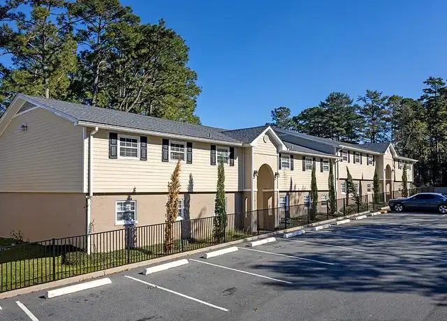 Property at Square Park - 2301 Old Bainbridge Rd, Tallahassee, FL, 32303, 1 bed, 1 bath, [object Object]