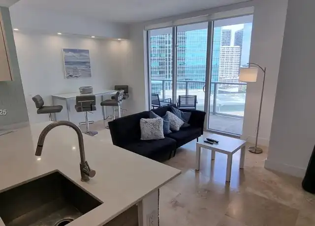 Property at 1300 Brickell Bay Dr #1701, Miami, FL, 33131, 1 bed, 1.5 baths, [object Object]