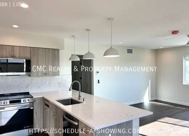 Property at 5548 2nd St, Long Beach, CA, 90803, 2 beds, 1 bath, [object Object]