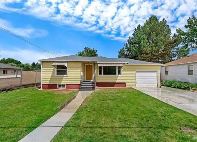 Property at 4912 W Albion St, Boise, ID, 83705, 3 beds, 2 baths, [object Object]
