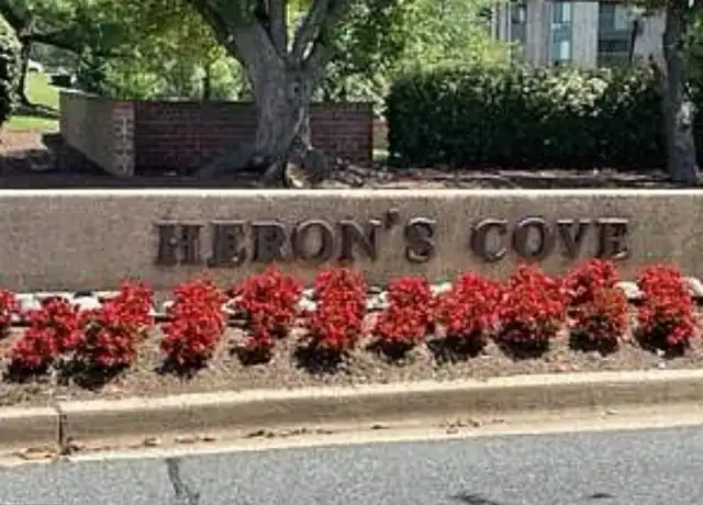 Property at 19016 Mills Choice Rd #5, Gaithersburg, MD, 20879, 2 beds, 2 baths, [object Object]