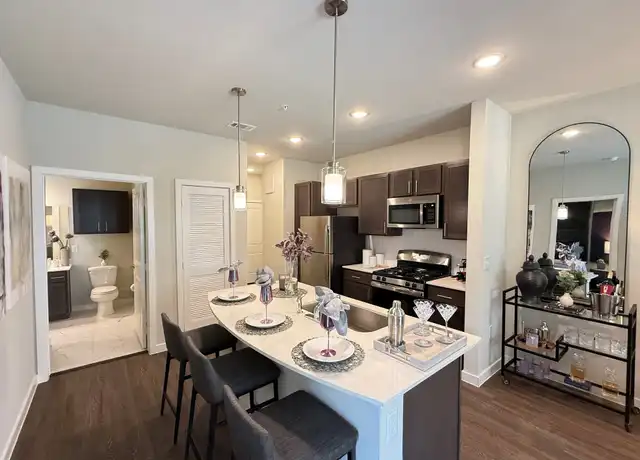 Property at 2102 Antoine Dr Unit 3314, Houston, TX, 77055, 1 bed, 1 bath, [object Object]