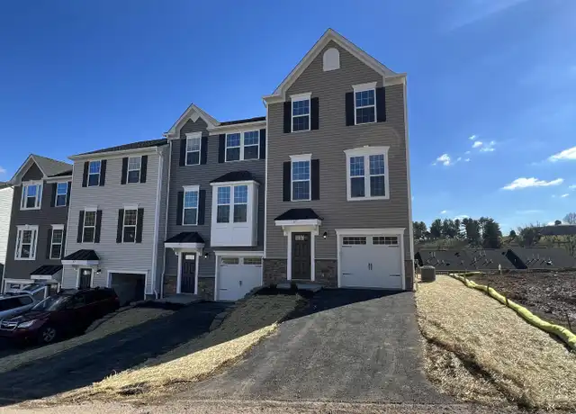 Property at 67 Hewstone Ct, Morgantown, WV, 26501, 3 beds, 2.5 baths, [object Object]