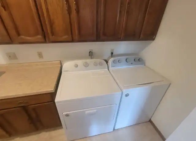 Property at 1160 Oakview Dr Unit 5, St Charles, MN, 55972, 2 beds, 1 bath, [object Object]