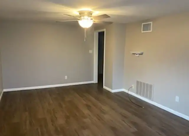 Property at 507 E Chicago St Unit r5072, Rapid City, SD, 57701, 2 beds, 1 bath, [object Object]
