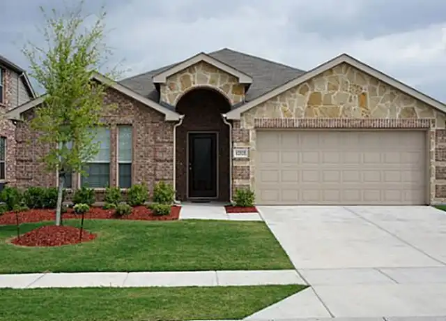 Property at 12525 Meadow Landing Dr, Frisco, TX, 75036, 4 beds, 2 baths, [object Object]