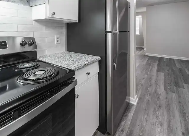 Property at West Hills Apartment - 23 Golf Course Rd, Hattiesburg, MS, 39402, 1 bed, 1 bath, [object Object]