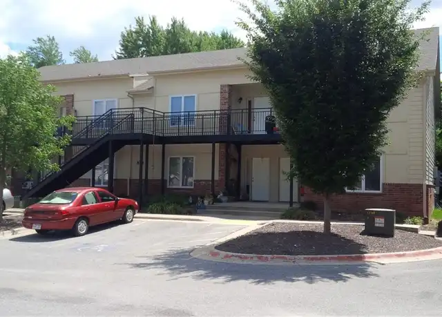 Property at 819 W Piedmont Pl #3, Fayetteville, AR, 72703, 2 beds, 1.5 baths, [object Object]
