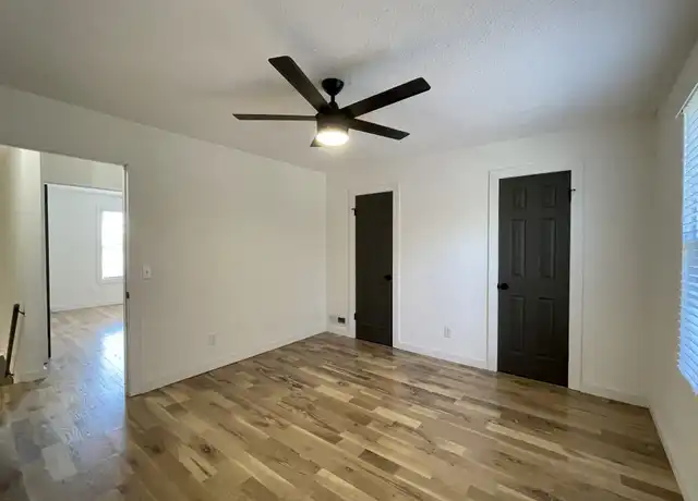 Property at 422 E Palestine Ave Unit A, Madison, TN, 37115, 2 beds, 1.5 baths, [object Object]