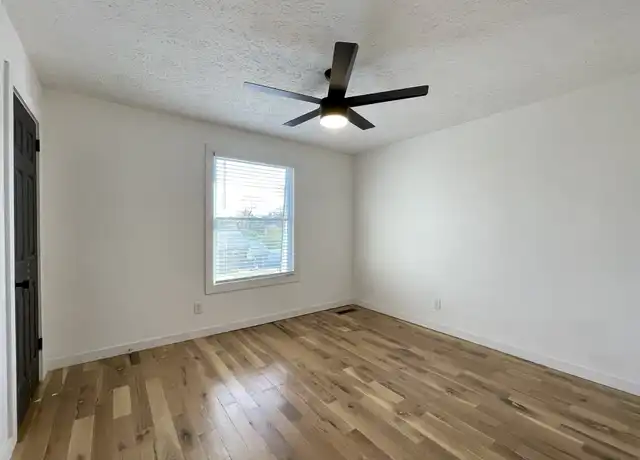 Property at 422 E Palestine Ave Unit A, Madison, TN, 37115, 2 beds, 1.5 baths, [object Object]