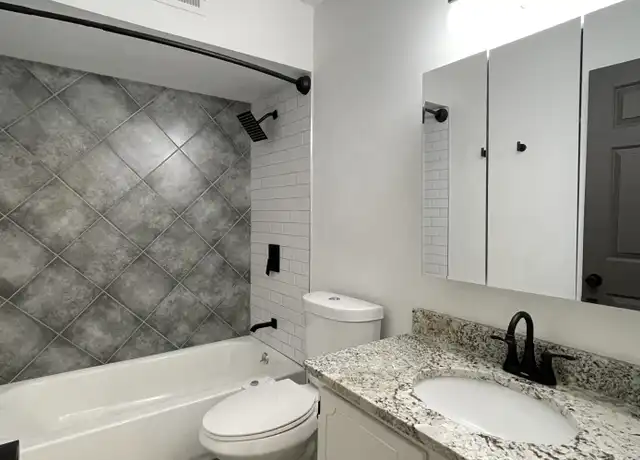 Property at 422 E Palestine Ave Unit A, Madison, TN, 37115, 2 beds, 1.5 baths, [object Object]
