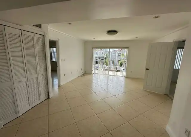 Property at 3948 NE 169th St, North Miami Beach, FL, 33160, 2 beds, 2 baths, [object Object]