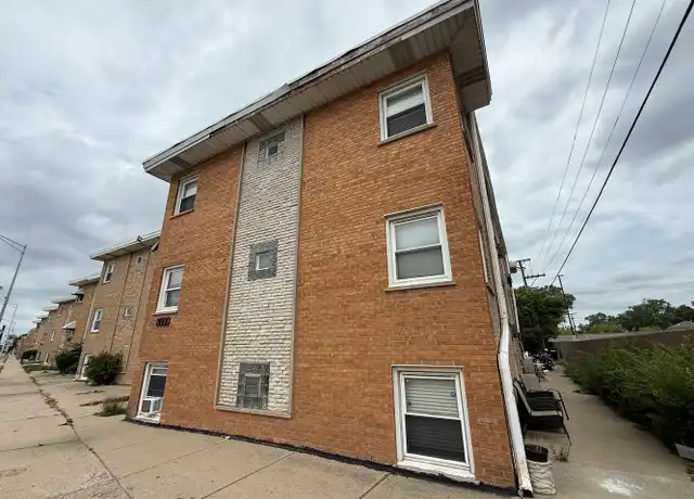 Property at 8000 Grand Ave, River Grove, IL, 60171, 2 beds, 1 bath, [object Object]