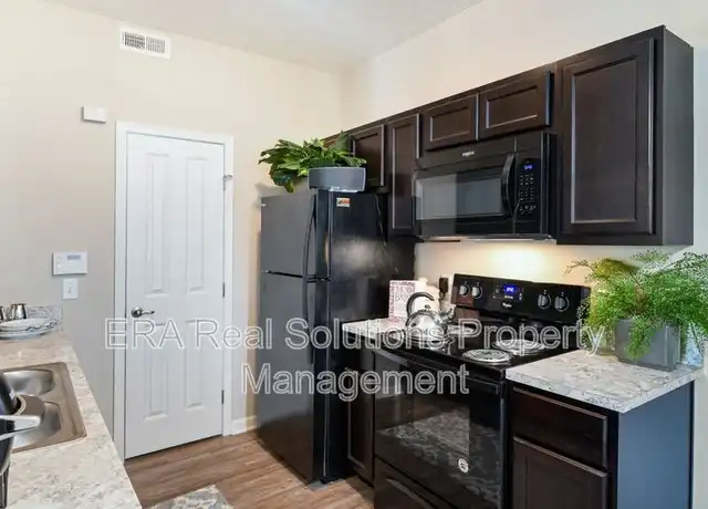 Property at 1605 Gilmore Park Ave, Columbus, OH, 43228, 1 bed, 1 bath, [object Object]