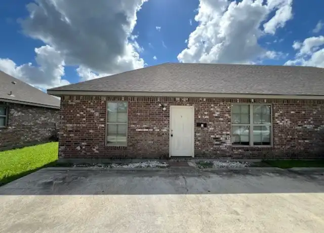 Property at 513 W Lagrange St Unit 5, Lake Charles, LA, 70605, 2 beds, 1 bath, [object Object]