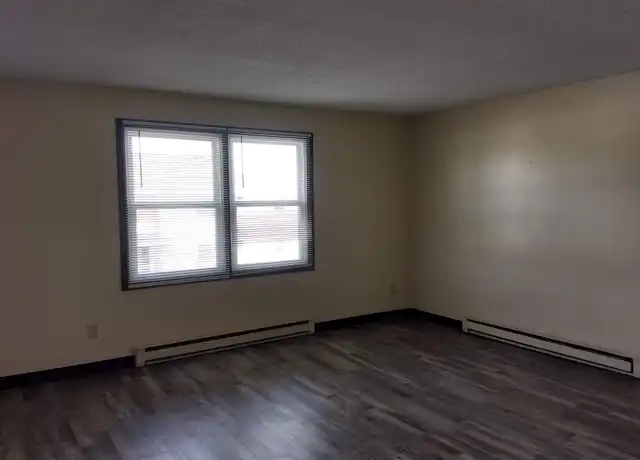 Property at 3143 Eldorado Blvd, Eau Claire, WI, 54701, 2 beds, 1 bath, [object Object]