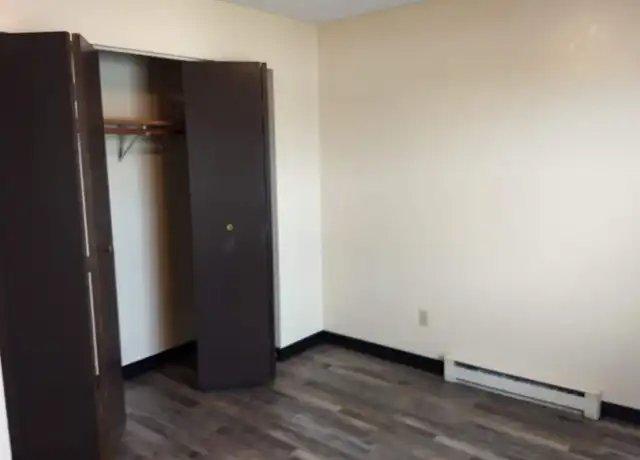 Property at 3143 Eldorado Blvd, Eau Claire, WI, 54701, 2 beds, 1 bath, [object Object]