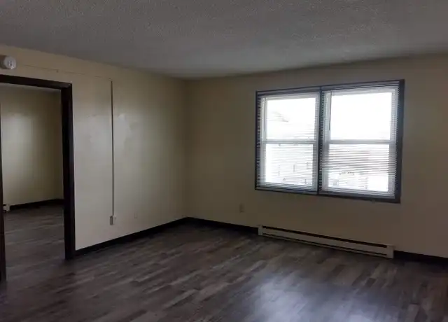 Property at 3143 Eldorado Blvd, Eau Claire, WI, 54701, 2 beds, 1 bath, [object Object]