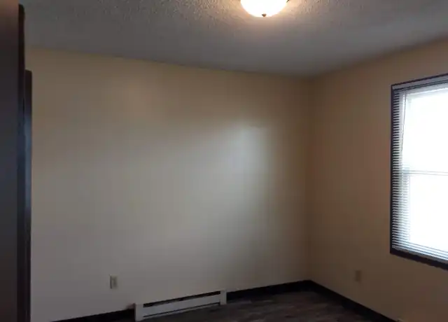Property at 3143 Eldorado Blvd, Eau Claire, WI, 54701, 2 beds, 1 bath, [object Object]