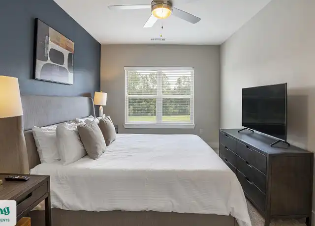 Property at 170 Graphics Dr Unit 23051411340, Madison, AL, 35758, 1 bed, 1 bath, [object Object]
