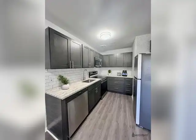 Property at Hamilton on the Lake - 2248 Hamilton St, Allentown, PA, 18104, 1 bed, 1 bath, [object Object]